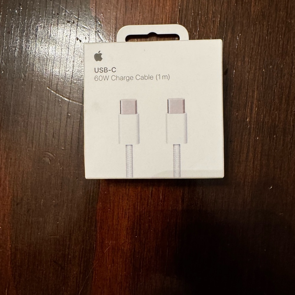 Apple Fast Charging USB-C Adapter White
